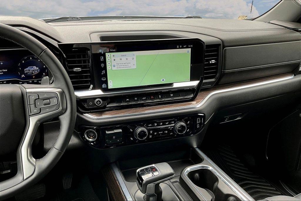 Chevrolet Silverado 1500 RST Crew Cab 4WD 2024