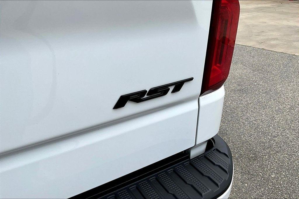 Chevrolet Silverado 1500 RST Crew Cab 4WD 2024