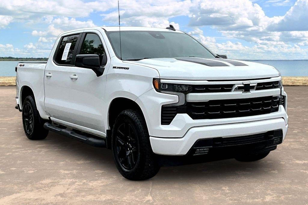 Chevrolet Silverado 1500 RST Crew Cab 4WD 2024