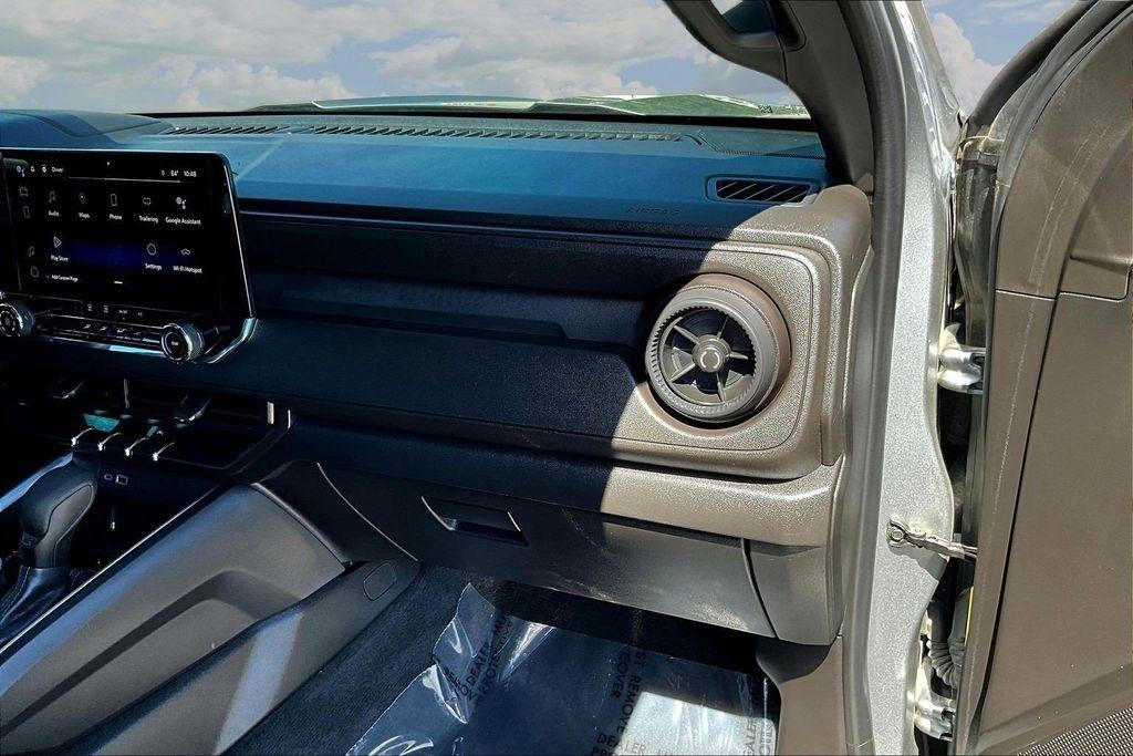 Chevrolet Colorado Trail Boss Crew Cab 4WD 2023