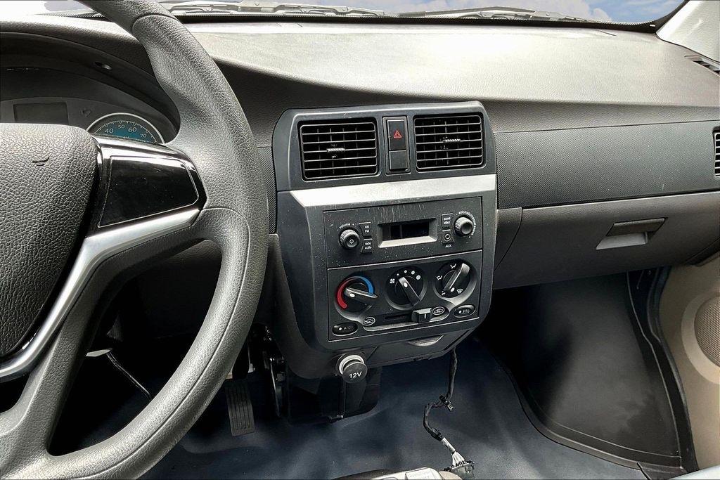 Nissan NX  2024