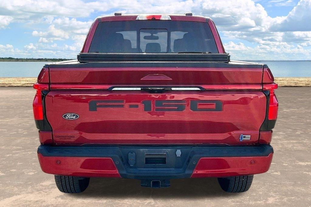 Ford F-150 Lightning Lariat 2024