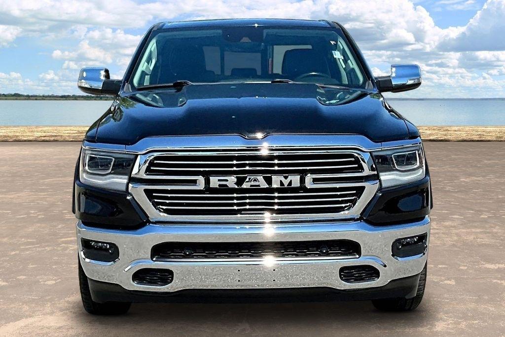 RAM 1500 Laramie 4x4 Crew Cab 5'7" Box 2022