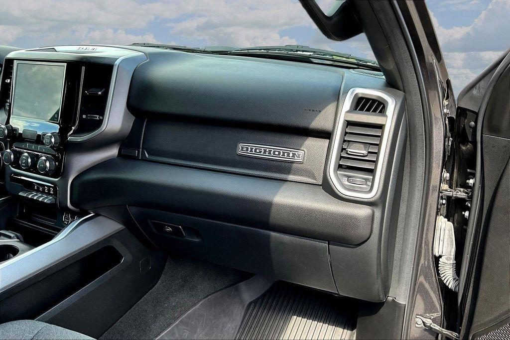 RAM 1500 Lone Star Crew Cab LB 4WD 2022