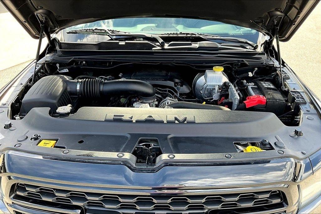 RAM 1500 Lone Star Crew Cab LB 4WD 2022