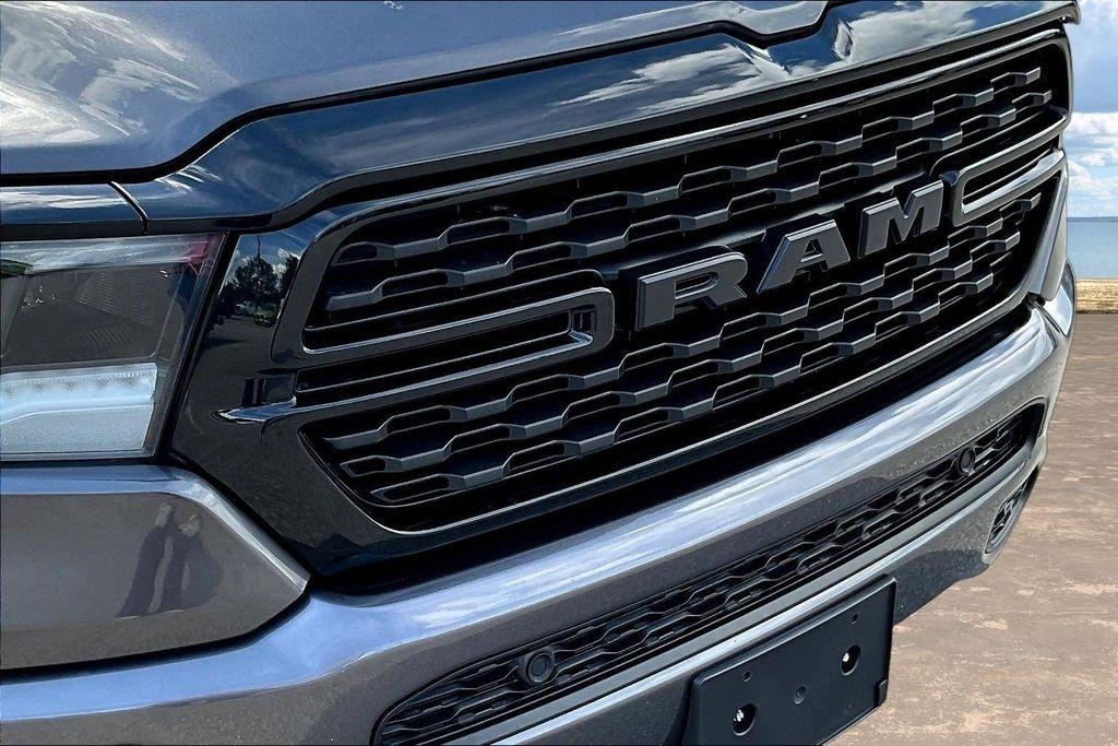RAM 1500 Lone Star Crew Cab LB 4WD 2022
