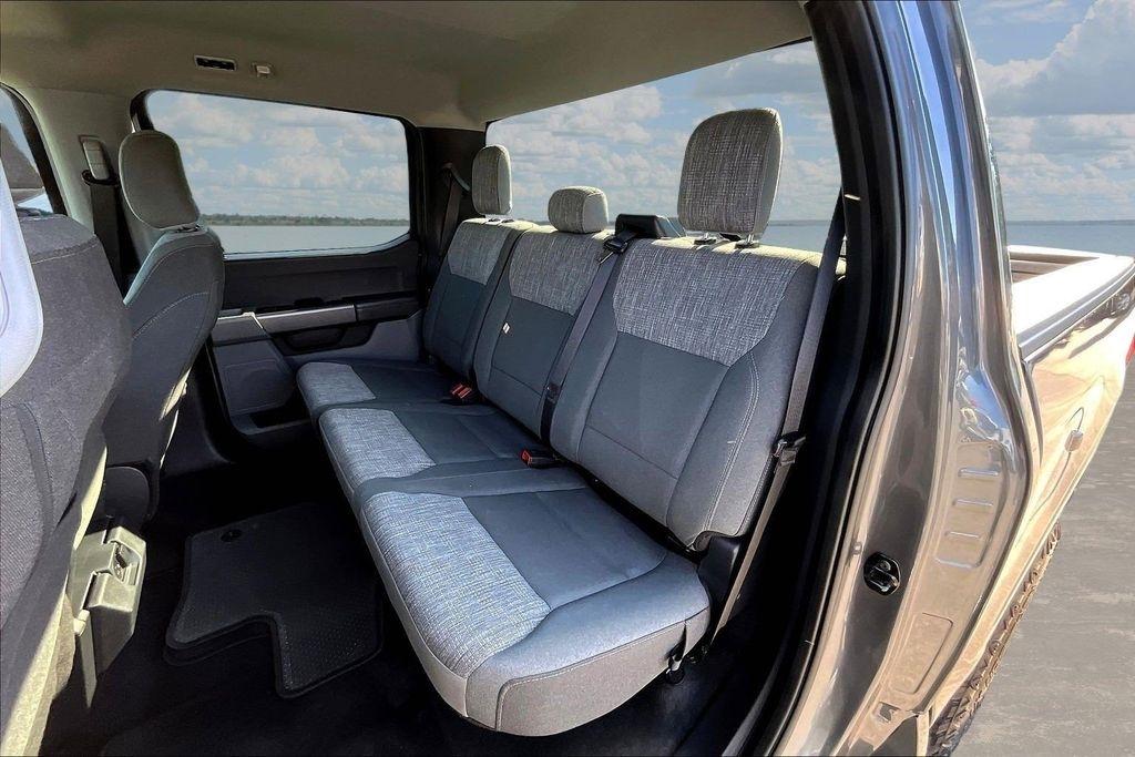 Ford F-150 XLT SuperCrew 5.5-ft. Bed 4WD 2023