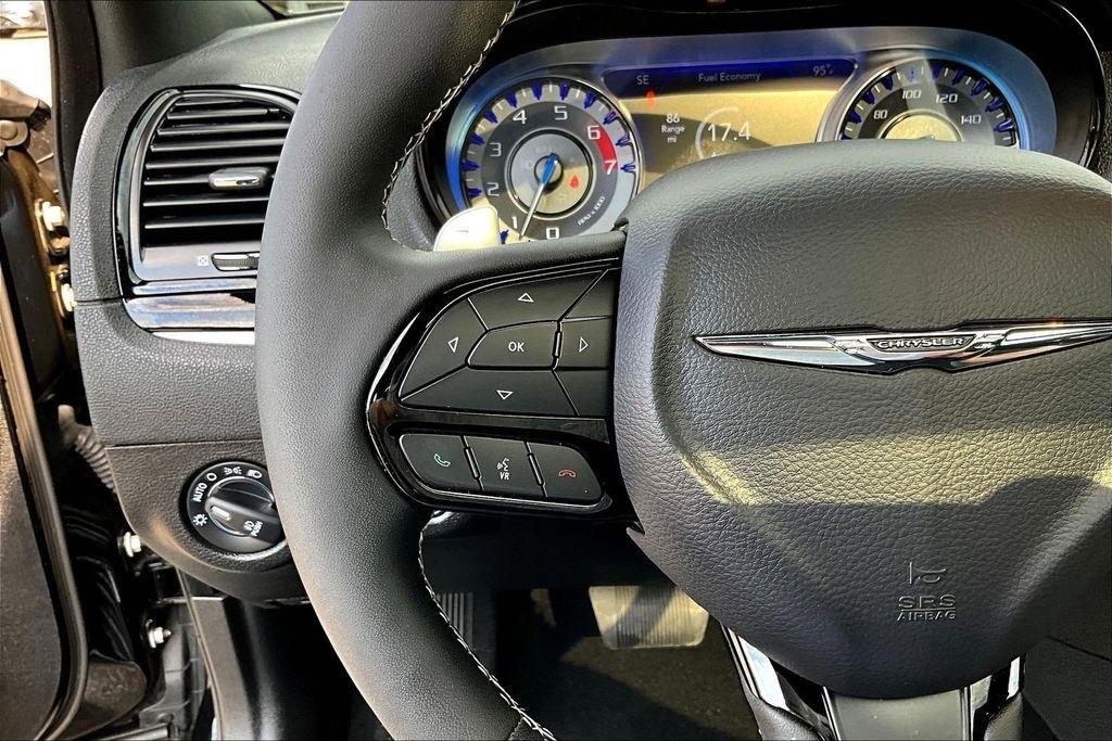 Chrysler 300 S V8 2023