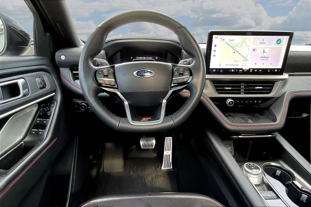 Ford Explorer ST AWD 2025