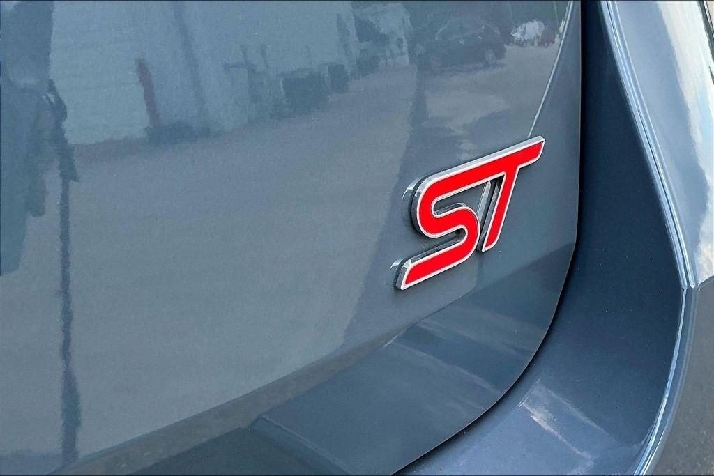 Ford Explorer ST AWD 2025