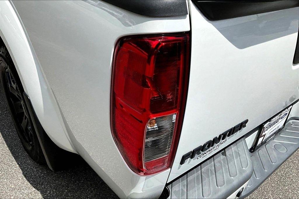 Nissan Frontier SV Crew Cab 4WD 2021