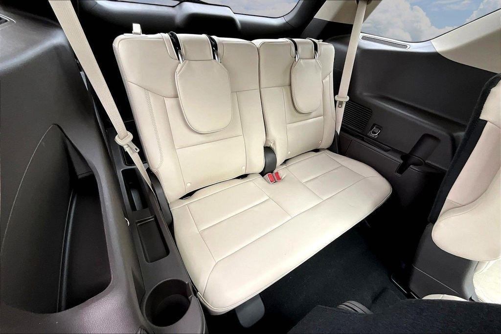 Ford Explorer Platinum AWD 2021