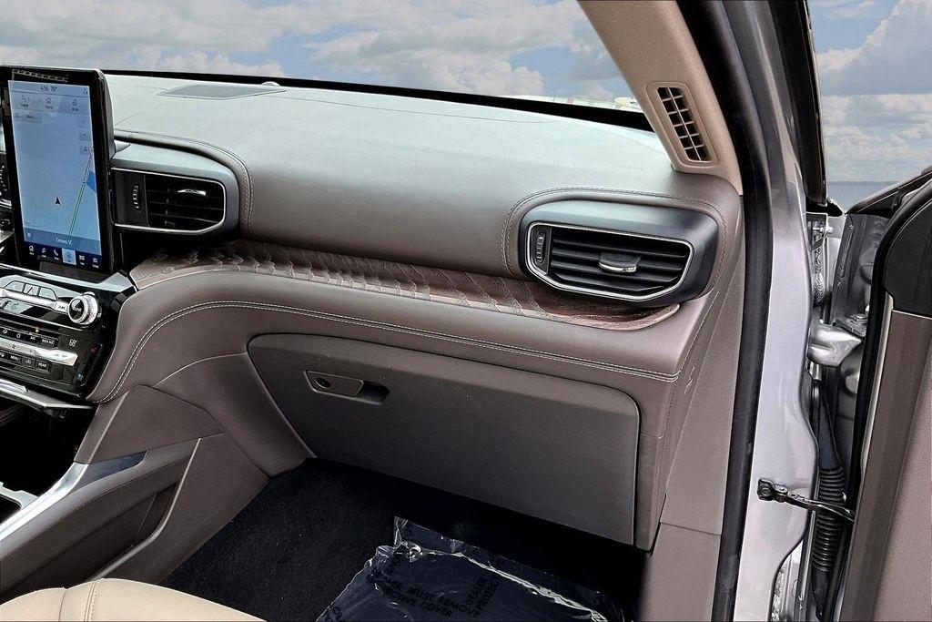 Ford Explorer Platinum AWD 2021