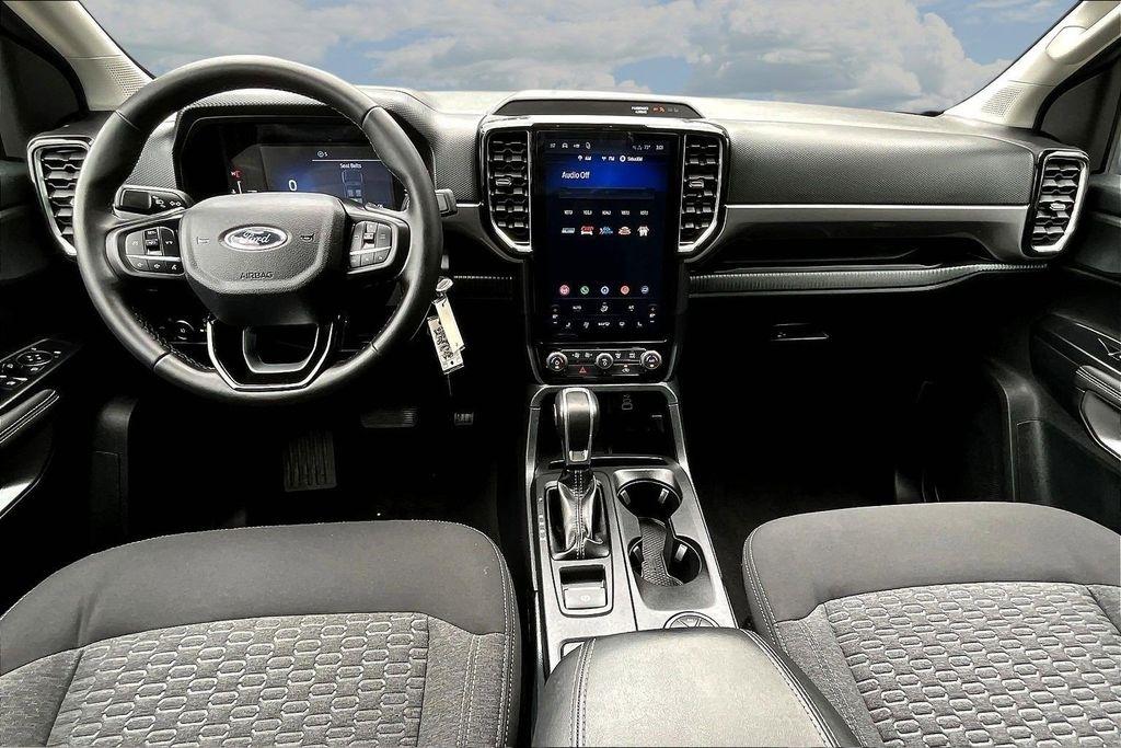 Ford Ranger XLT SuperCrew 4WD 2024