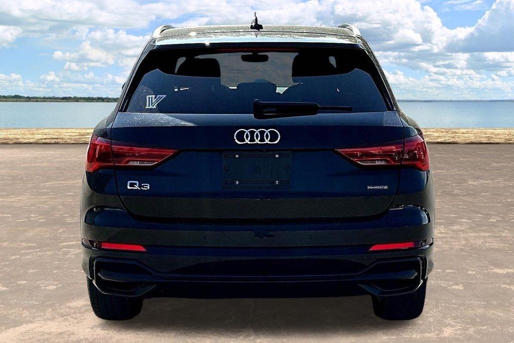 Audi Q3 S line Premium quattro 2021