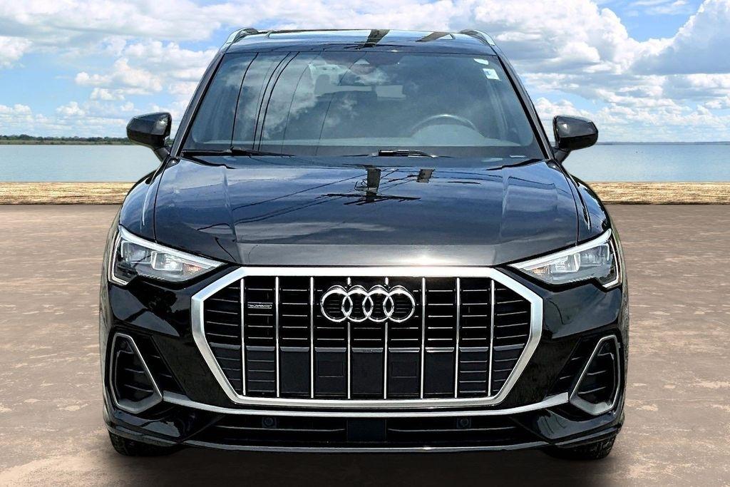 Audi Q3 S line Premium 45 TFSI quattro 2021