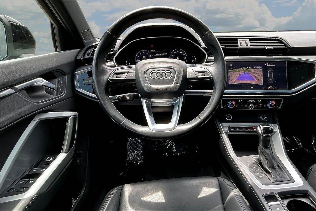 Audi Q3 S line Premium 45 TFSI quattro 2021