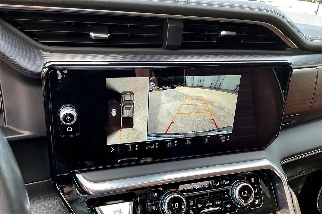 GMC Sierra 1500 Denali Ultimate Crew Cab 4WD 2023