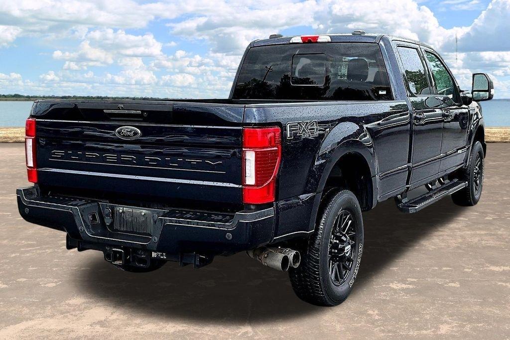 Ford F-350 SD Lariat Crew Cab Long Bed 4WD 2022