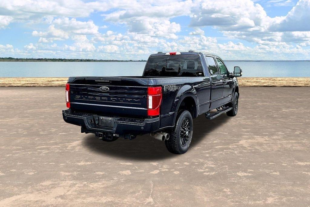 Ford F-350 SD Lariat Crew Cab Long Bed 4WD 2022