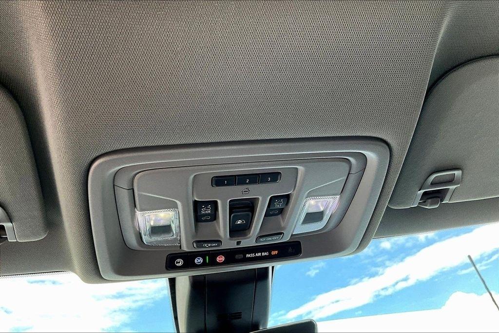 GMC Sierra 2500HD Denali Crew Cab 4WD 2020