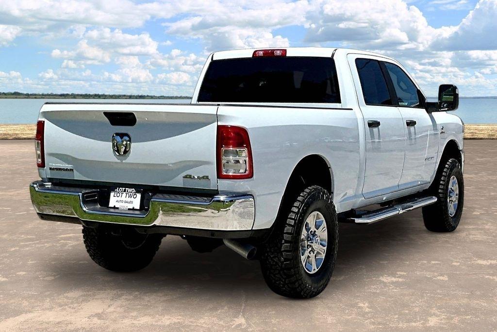 RAM 2500 Tradesman Crew Cab SWB 4WD 2024