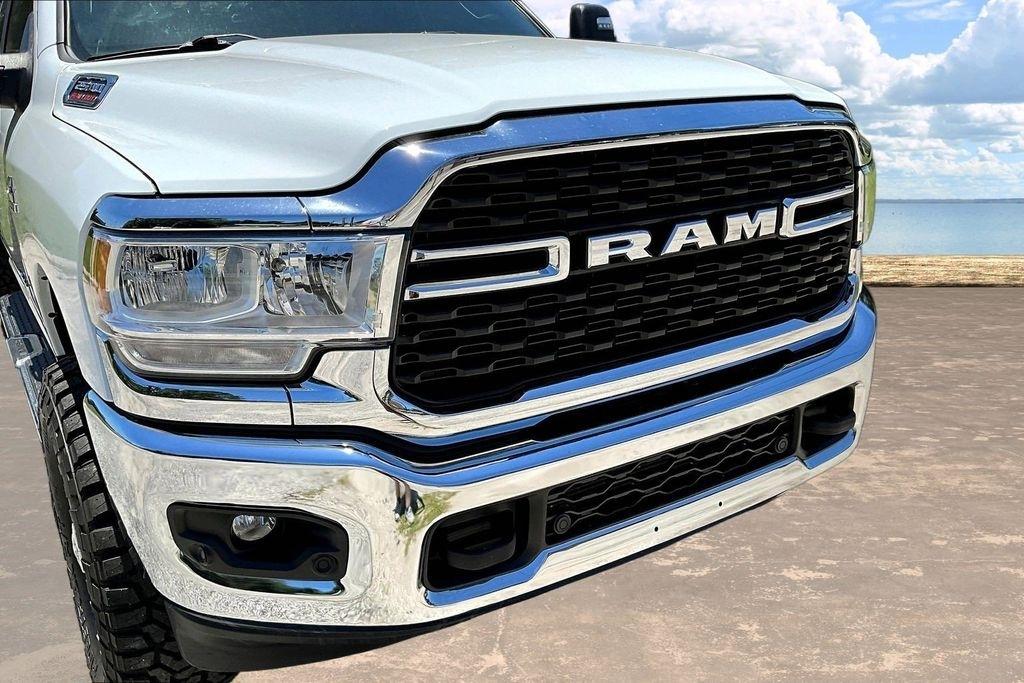 RAM 2500 Tradesman Crew Cab SWB 4WD 2024