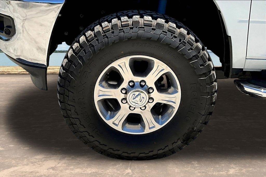 RAM 2500 Tradesman Crew Cab SWB 4WD 2024