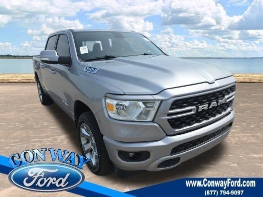 RAM 1500 Big Horn Crew Cab SWB 4WD 2022