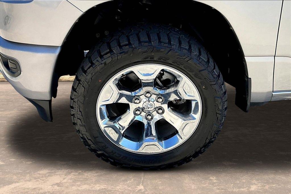 RAM 1500 Big Horn Crew Cab SWB 4WD 2022