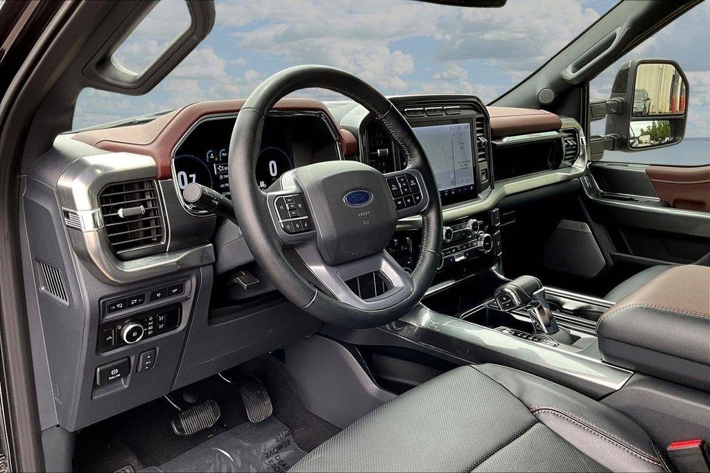 Ford F-150 Lariat SuperCrew 5.5-ft. Bed 4WD 2023