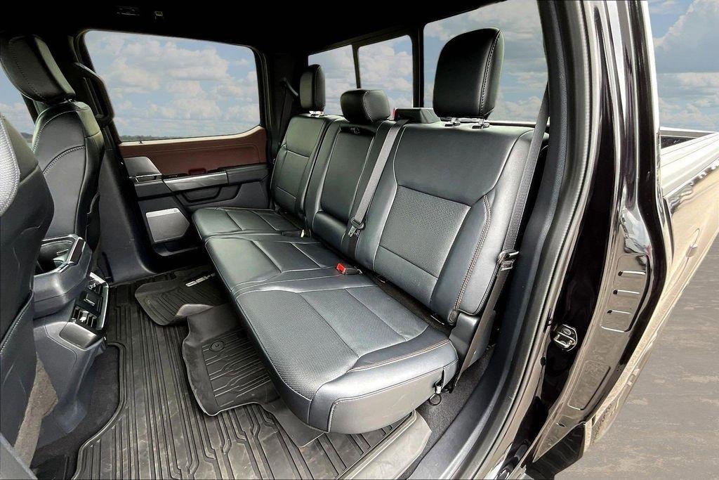 Ford F-150 Lariat SuperCrew 5.5-ft. Bed 4WD 2023
