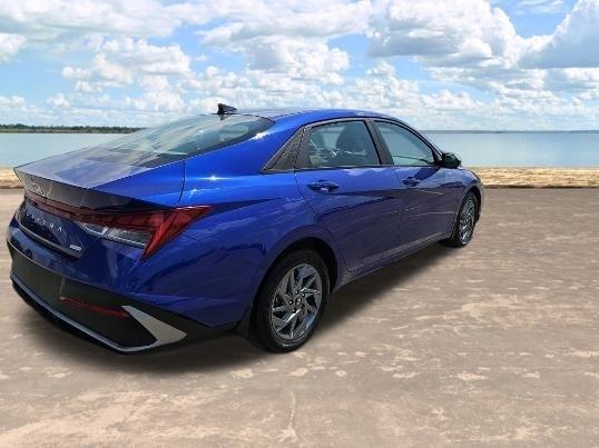 Hyundai Elantra Blue Hybrid 2024