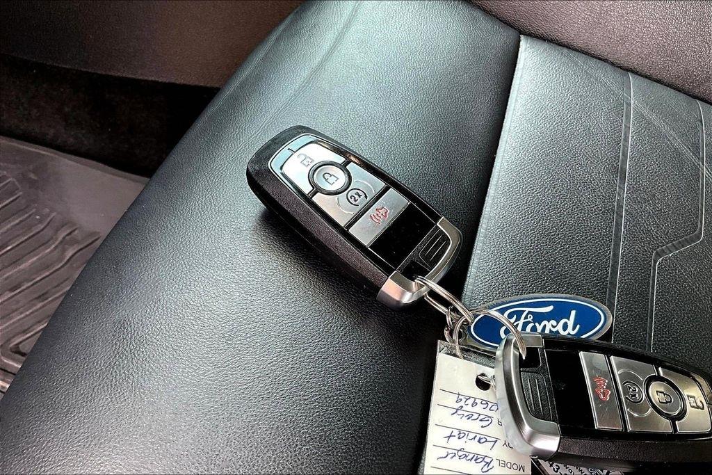 Ford Ranger Lariat SuperCrew 4WD 2024