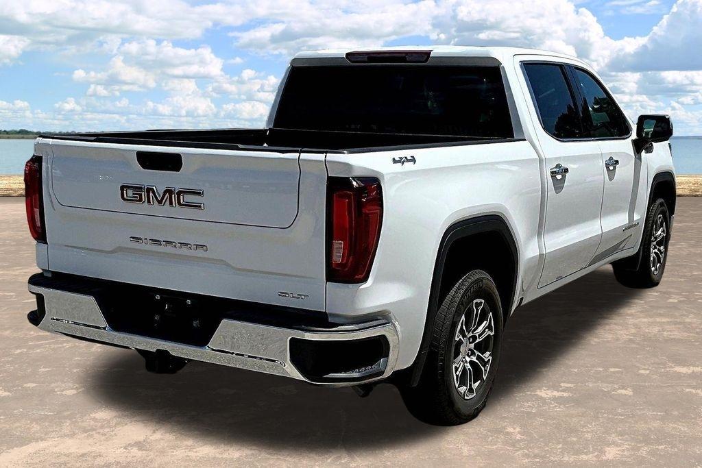 GMC Sierra 1500 SLT Crew Cab 4WD 2025