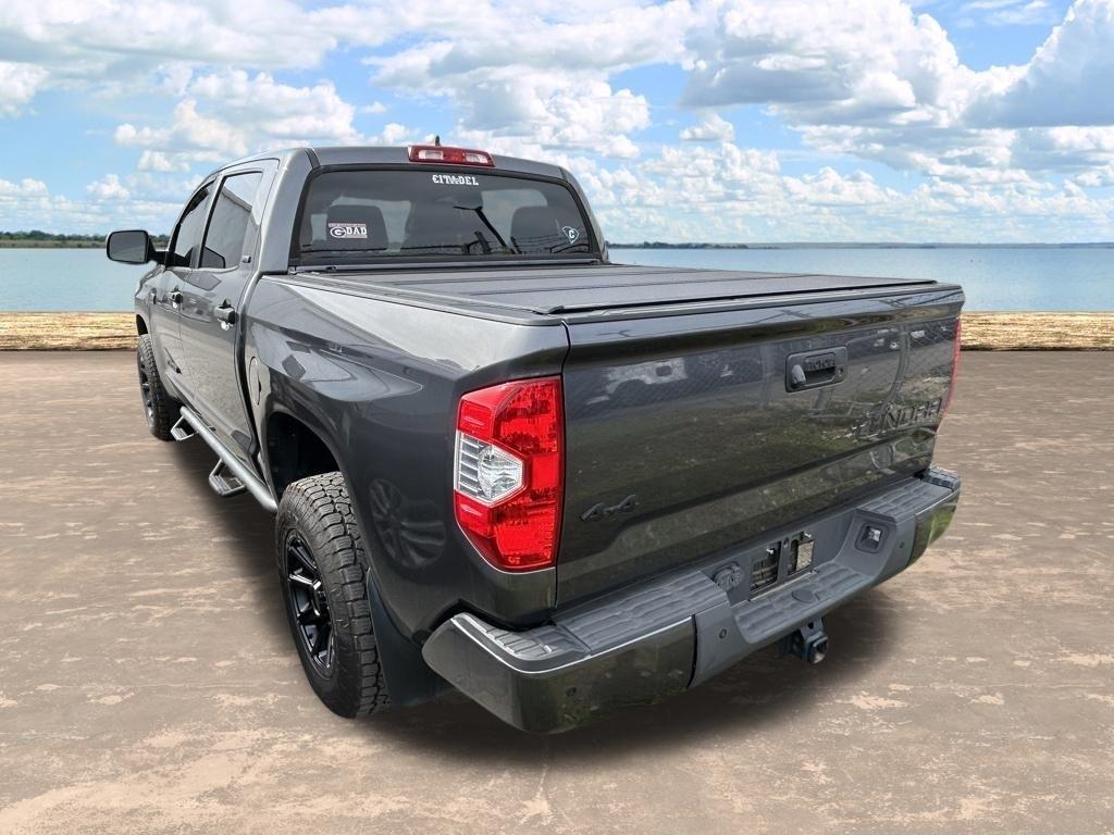 Toyota Tundra SR5 5.7L V8 CrewMax 4WD 2021