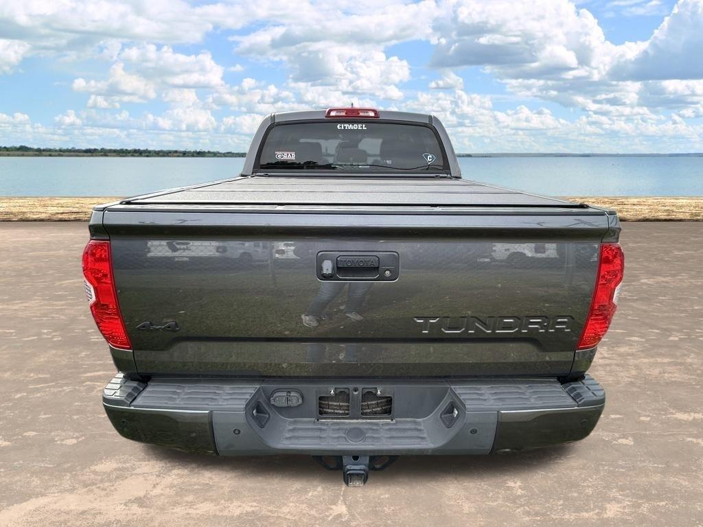 Toyota Tundra SR5 5.7L V8 CrewMax 4WD 2021