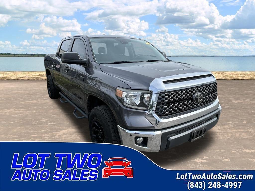 Toyota Tundra SR5 5.7L V8 CrewMax 4WD 2021