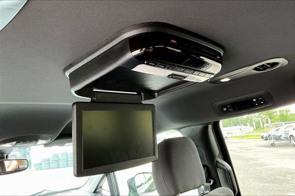 Chrysler Pacifica Touring Plus 2020