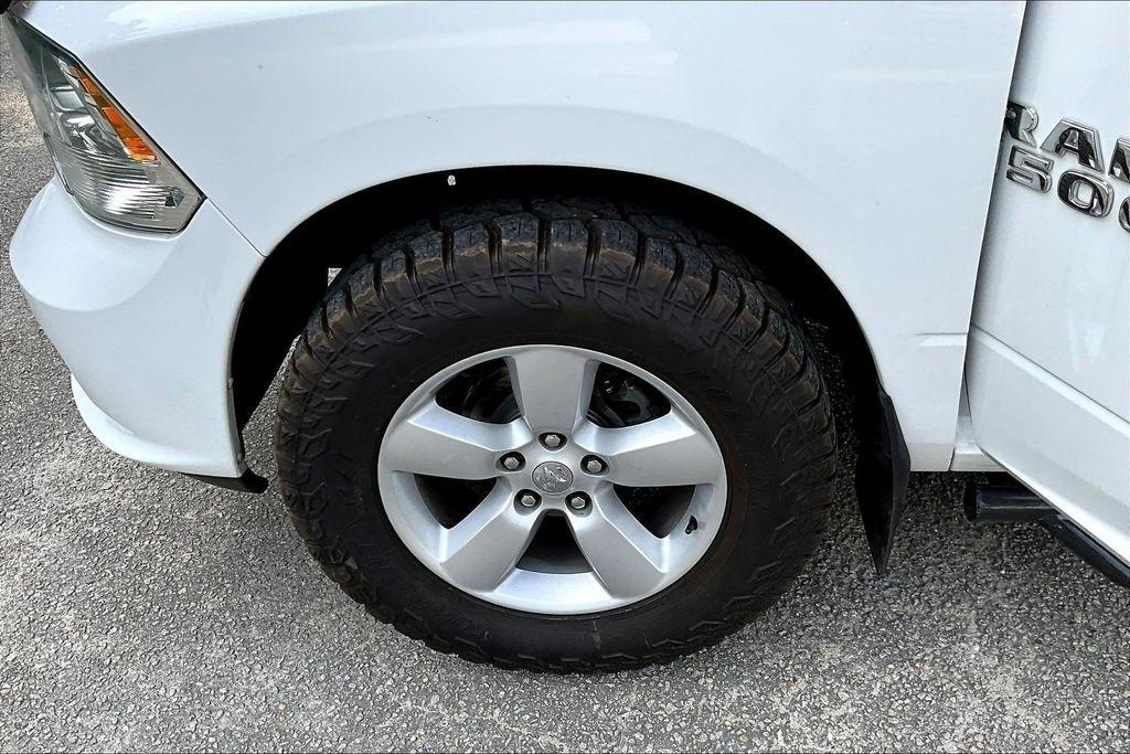 RAM 1500 Tradesman Crew Cab SWB 4WD 2014