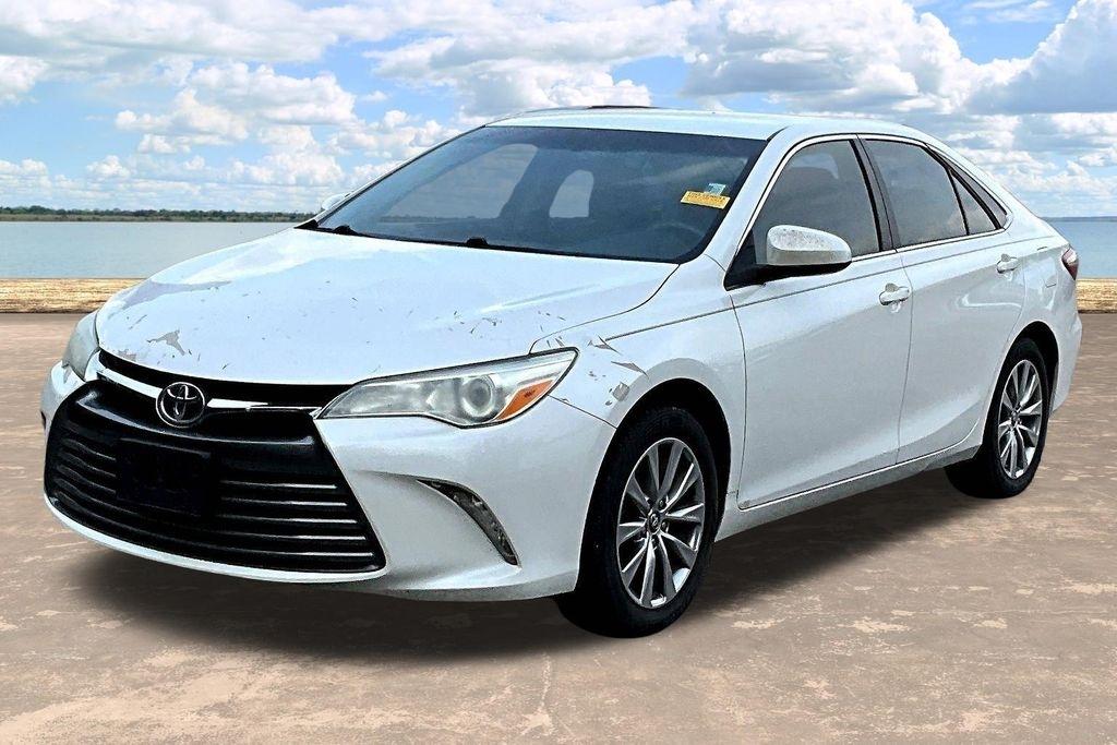 Toyota Camry XLE 2017