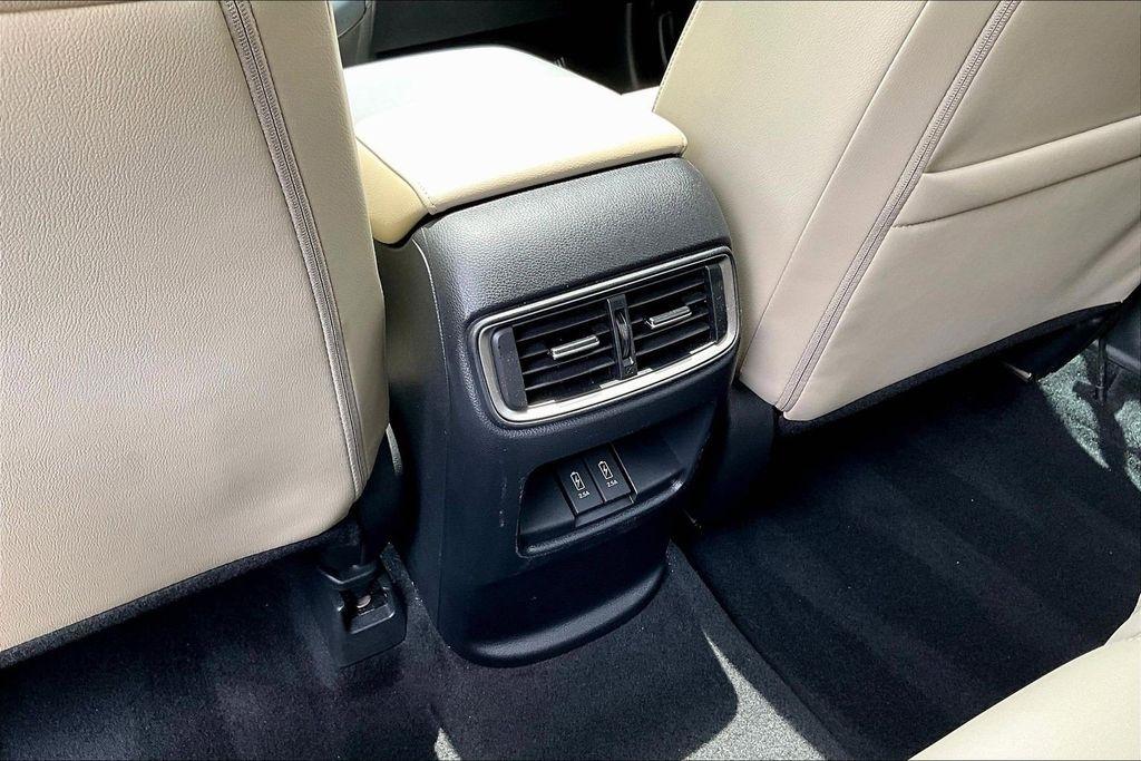 Honda CR-V Touring 2WD 2019
