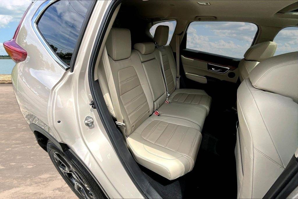 Honda CR-V Touring 2WD 2019