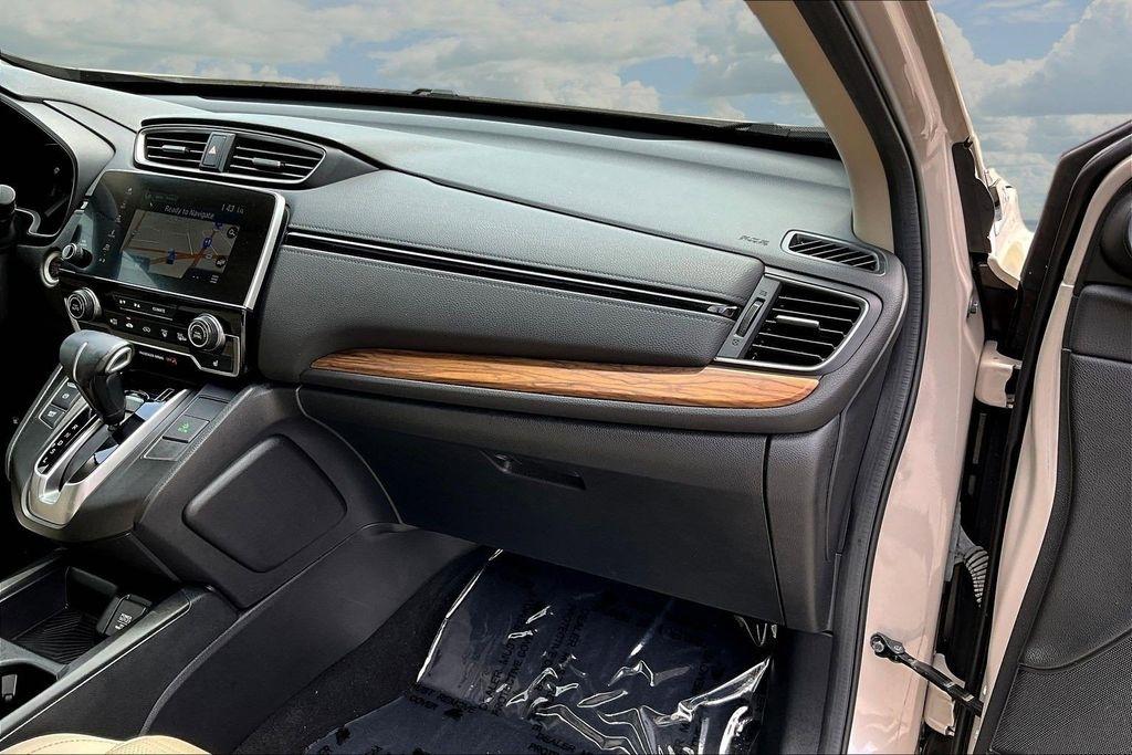 Honda CR-V Touring 2WD 2019
