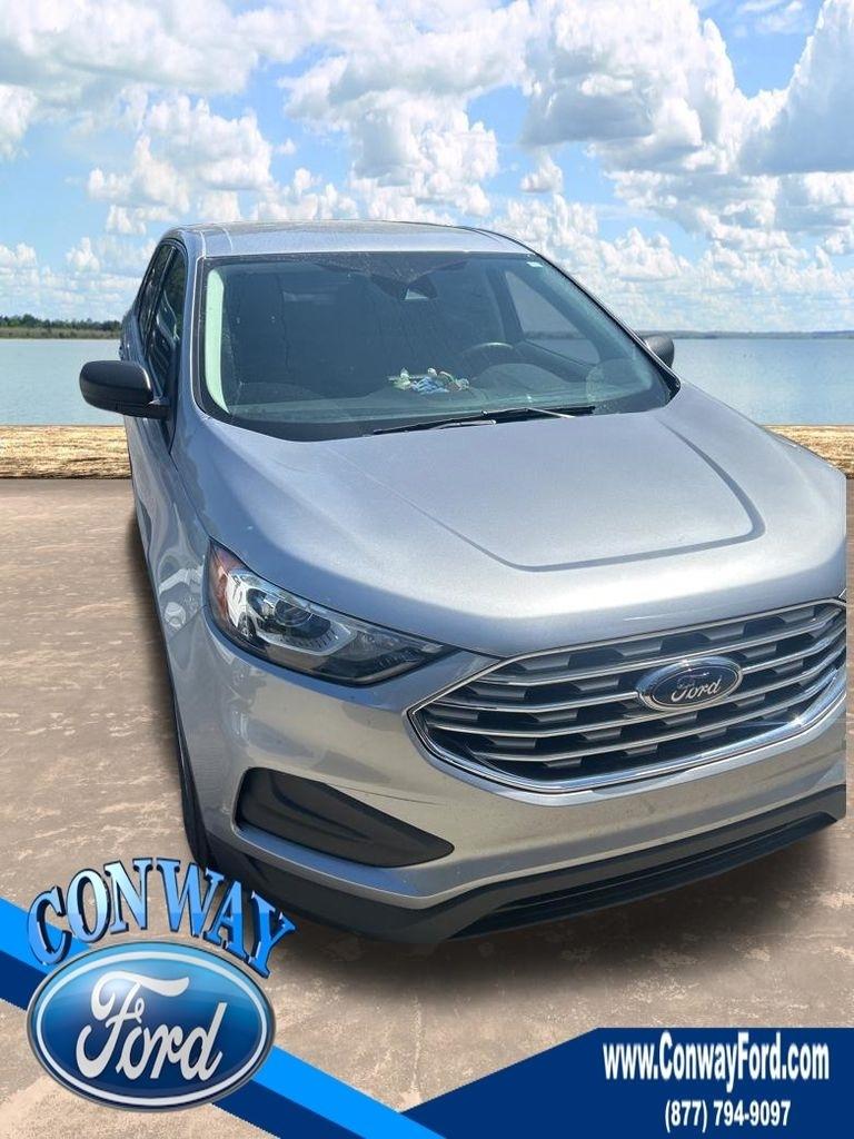 Ford Edge SE FWD 2021