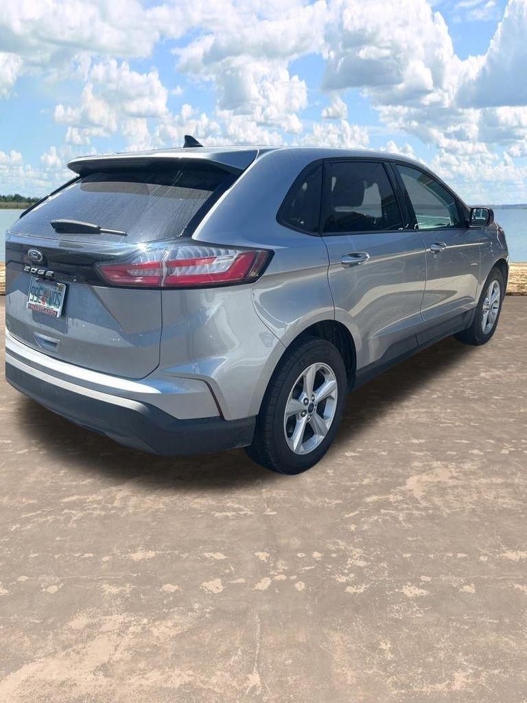 Ford Edge SE FWD 2021