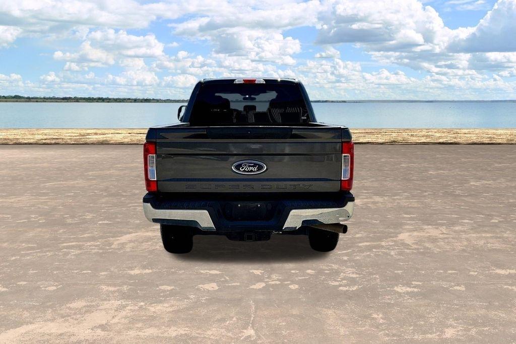 Ford F-250 SD XL Crew Cab 4WD 2018