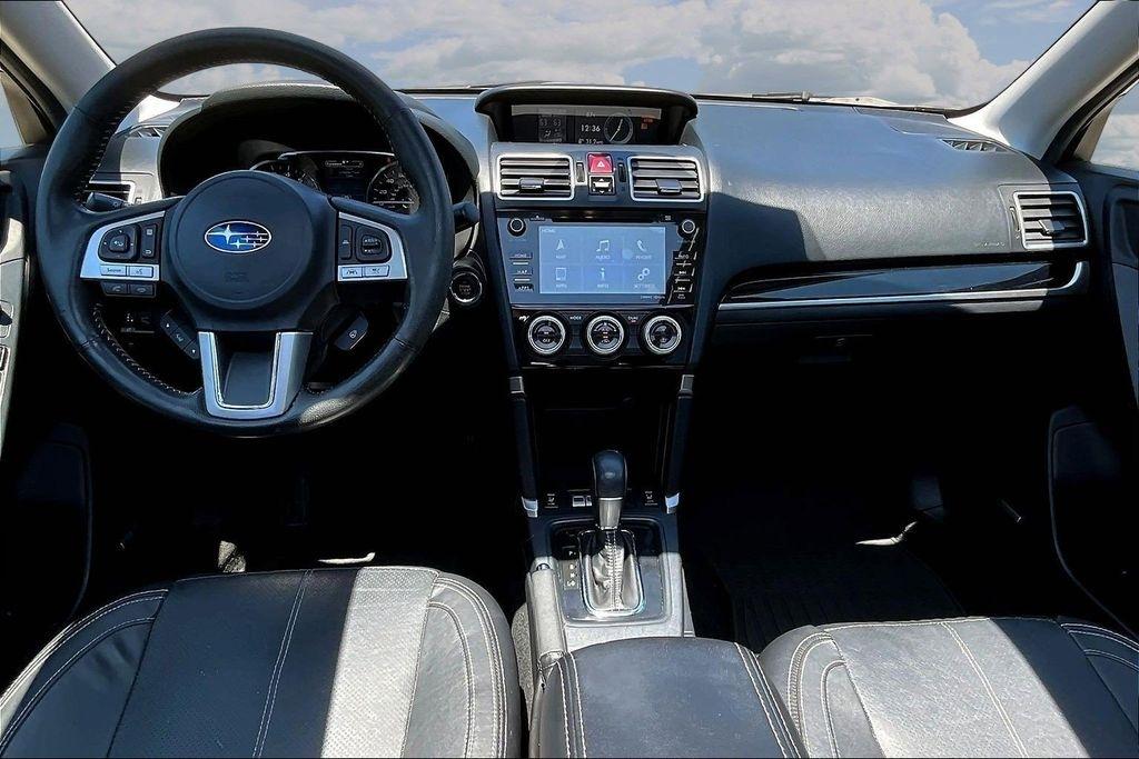 Subaru Forester 2.5i Touring 2017