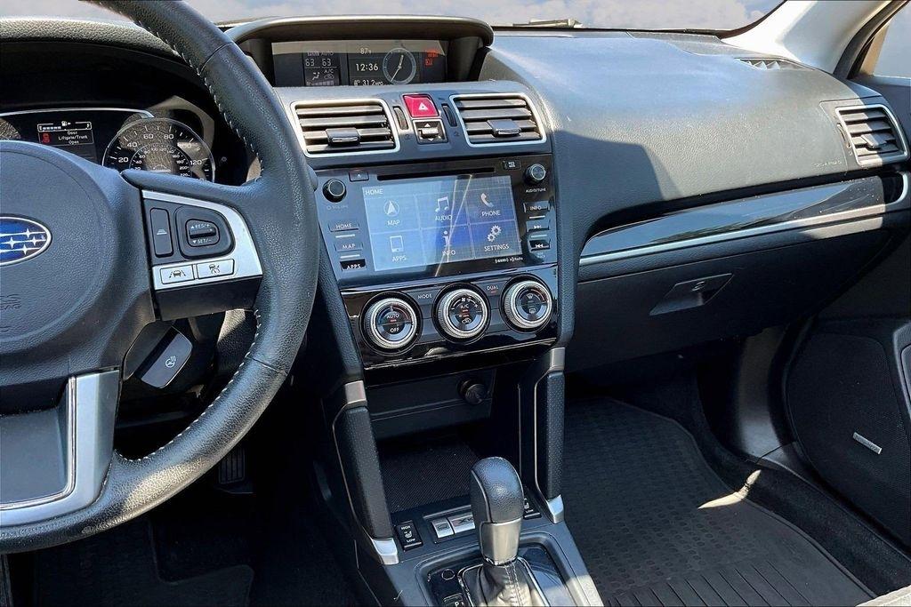 Subaru Forester 2.5i Touring 2017