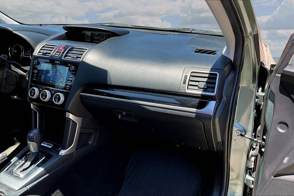 Subaru Forester 2.5i Touring 2017